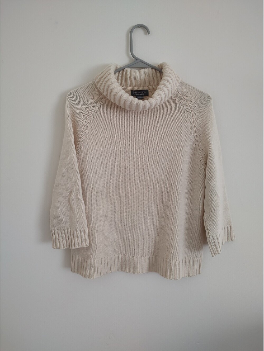 Mendocino 100% Cashmere Cream Cowl Neck 3/4 Sleeve Sweater Size M